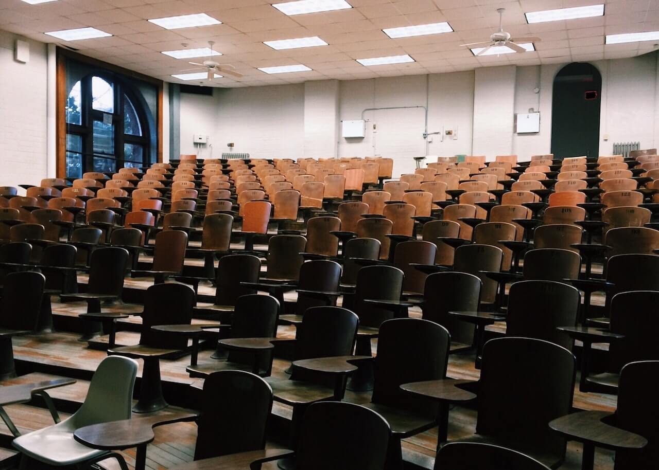 Choose comfortable seats for long lecture days 